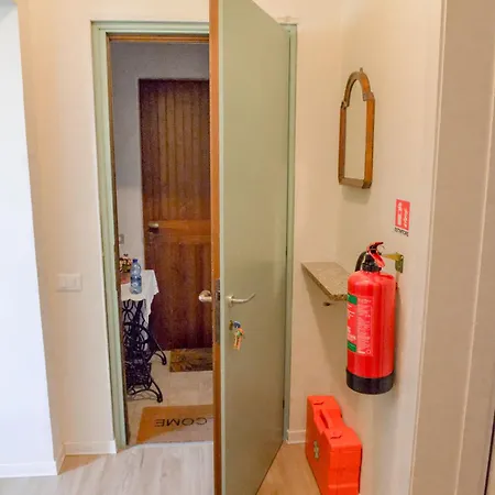 Daire Ines Garden - With Private Parking & Garden *
